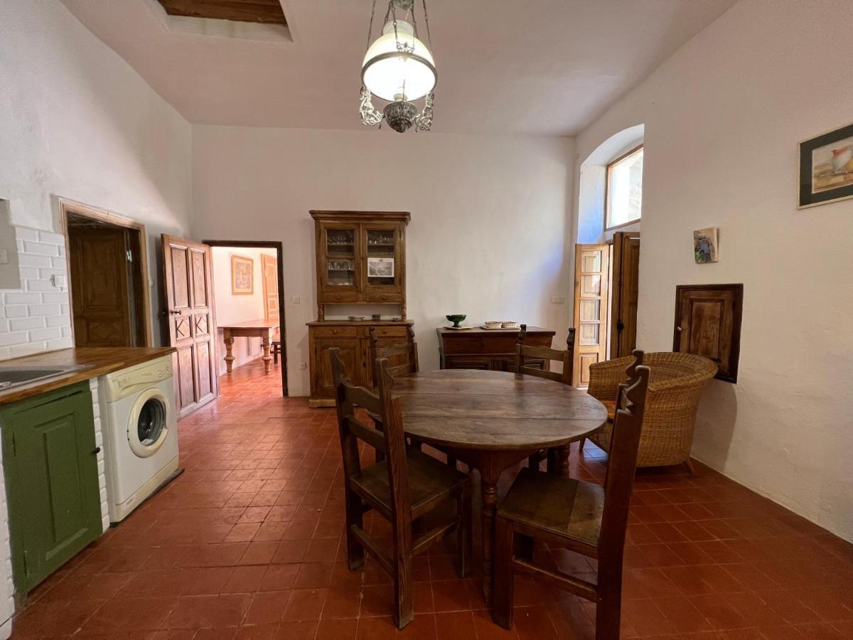 Casa Musicale Hotel Pigna Bagian luar foto