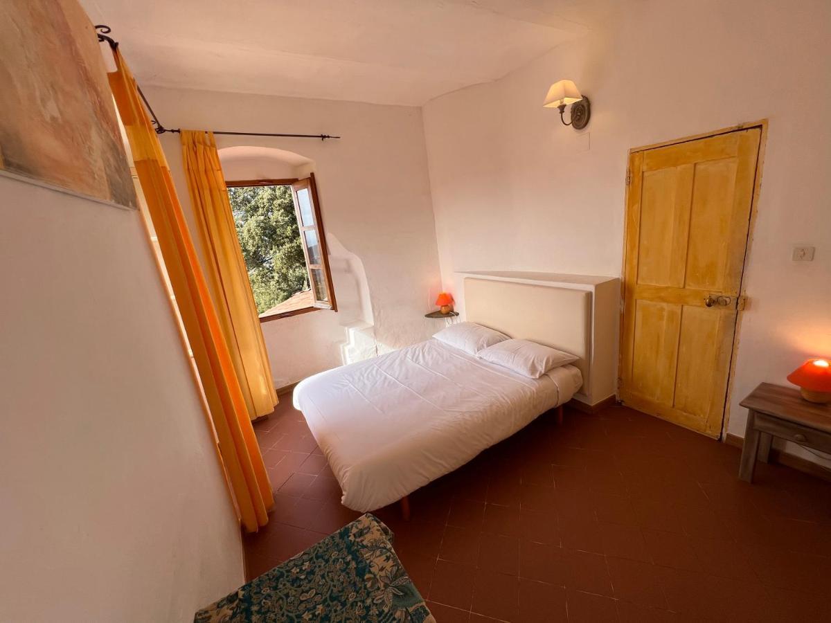 Casa Musicale Hotel Pigna Bagian luar foto